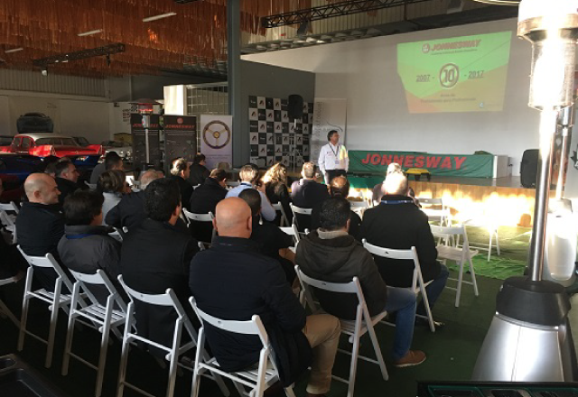 1ª Década JONNESWAY – de Profissionais para Profissionais